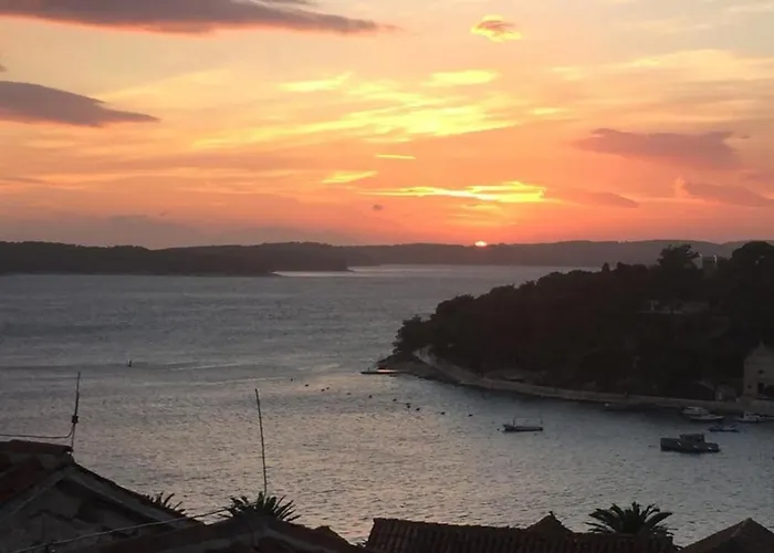 Hvar Old Dalmatian House Junior - Deck 2