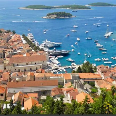 Hvar Old Dalmatian House Junior - Deck 2 Хвар